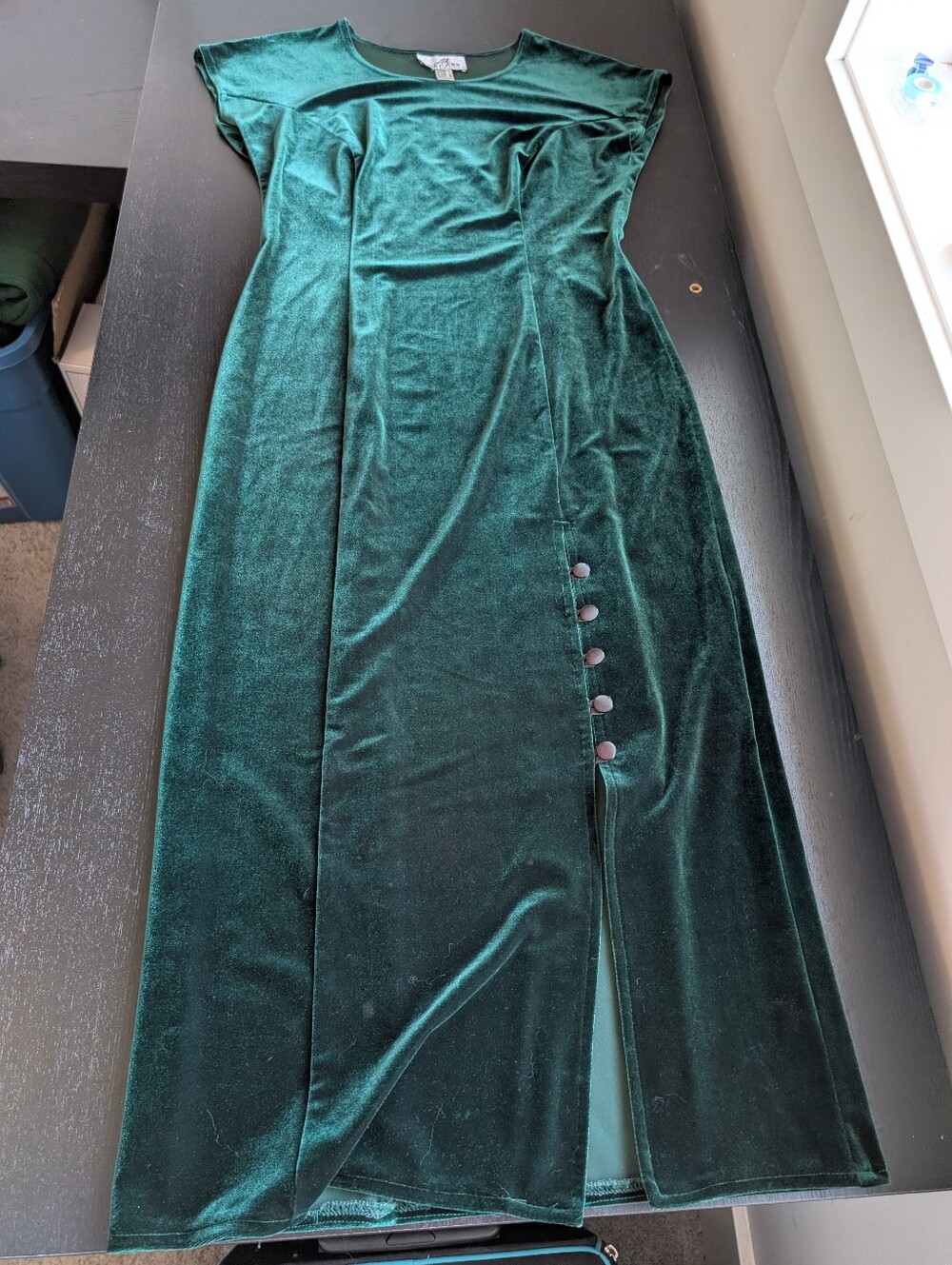 Vintage Lori Ann Montreal Emerald Green Velvet Dress